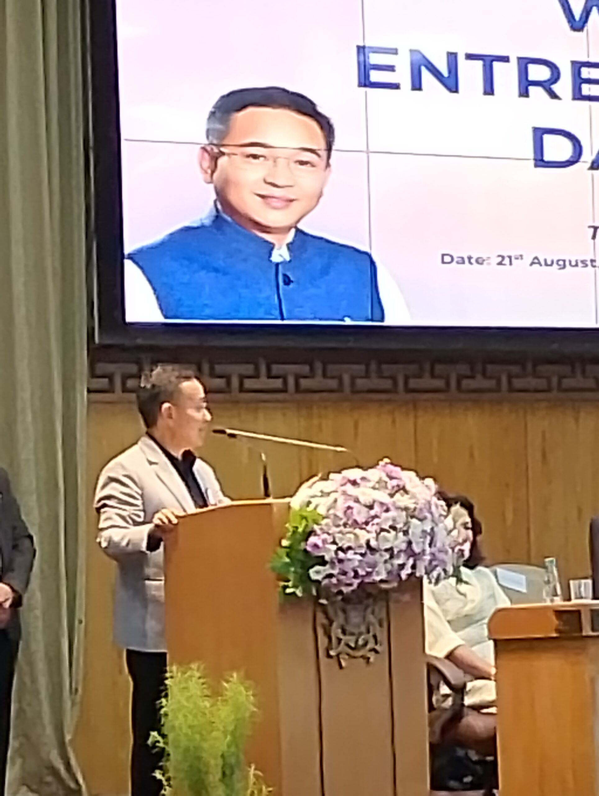 IMG_20250821_124917_SR